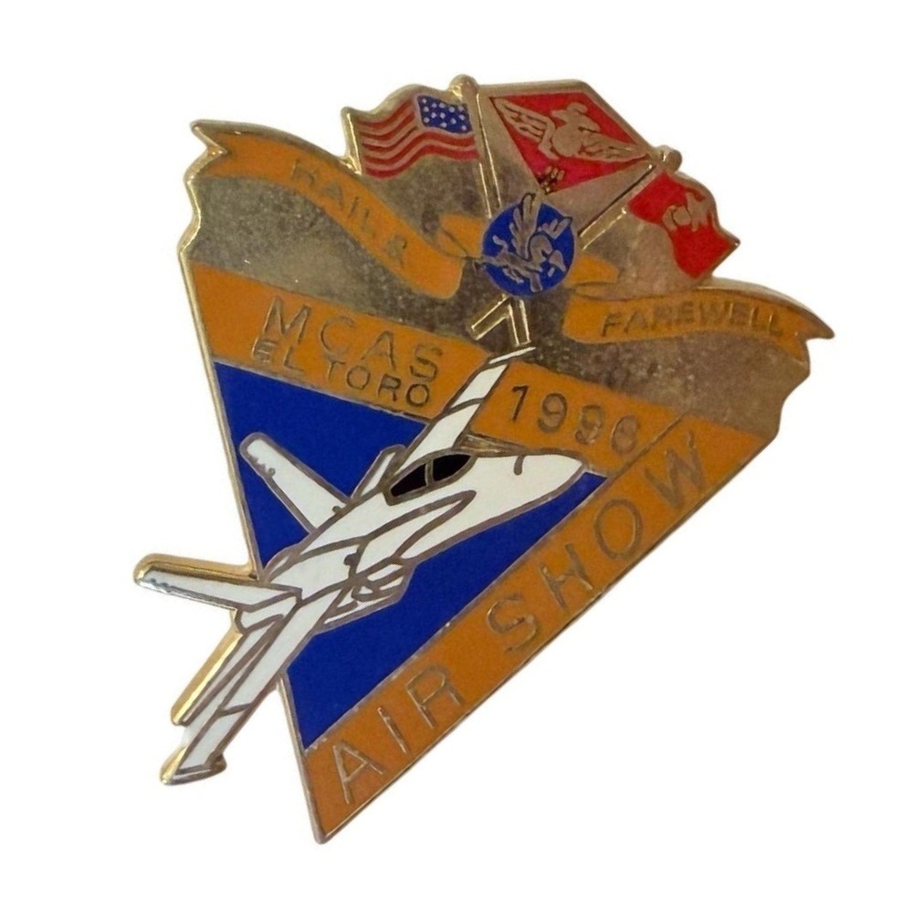 Vintage McChord Air Show 1988 Military‎ Jet Enamel Lapel Pin Hail & Farewell